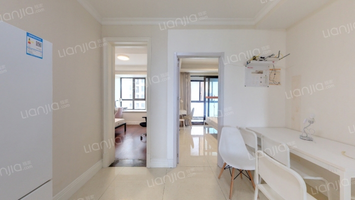 新华联奥莱悦府二手房实景图