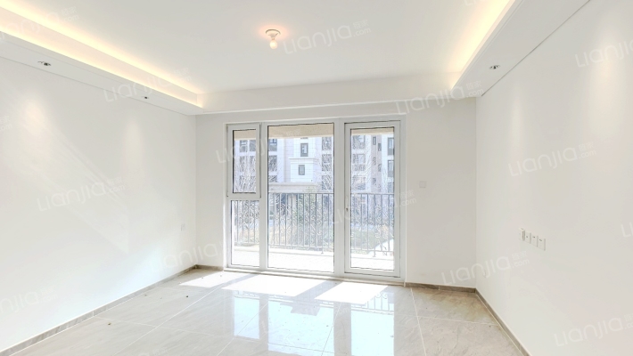 保利时代C9区二手房实景图