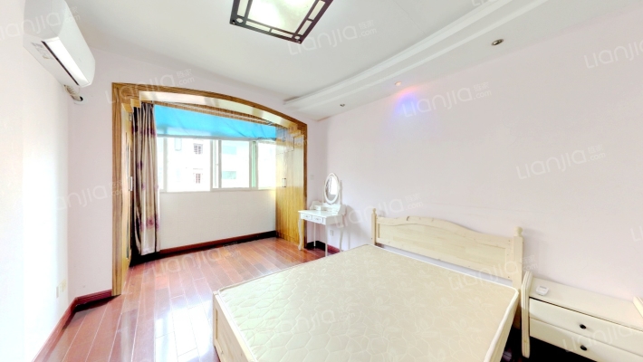 宝钢十一村二手房实景图