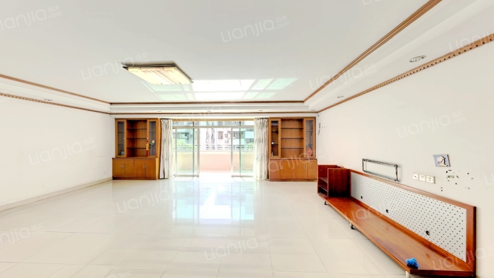 东怡园二手房实景图