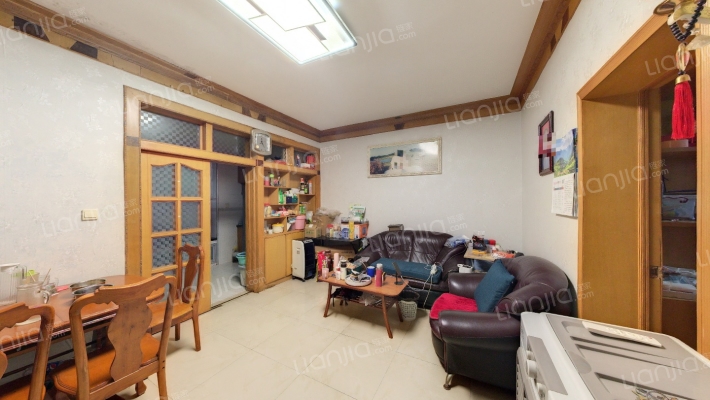 上海中路住宅区二手房实景图