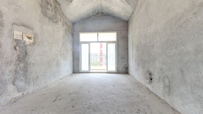 富盈加州阳光花园二手房实景图