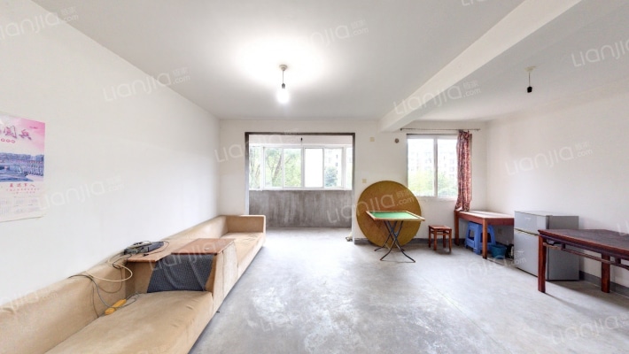 金海岸花园二手房实景图