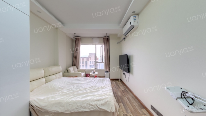 泽京微V二手房实景图