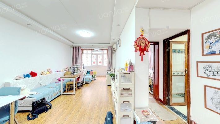 城角街627号二手房实景图