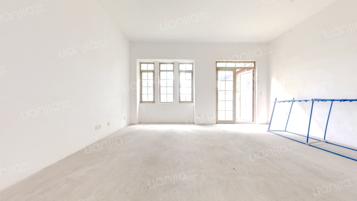 懋山湖二手房实景图