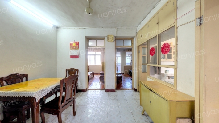 乔虹苑二手房实景图