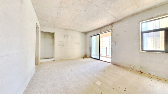 东方铂悦府二手房实景图