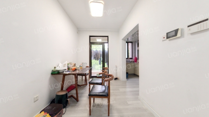 莘松绿嘉园二手房实景图