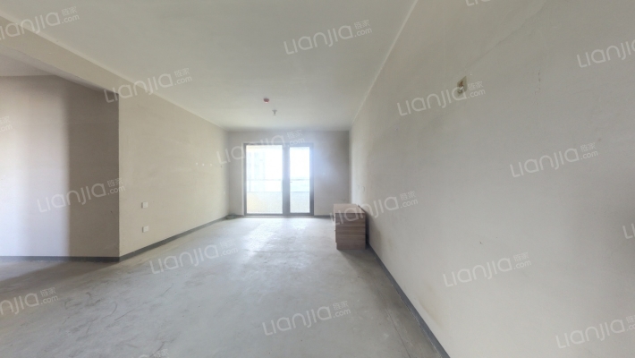 保利源诚·领秀山二手房实景图