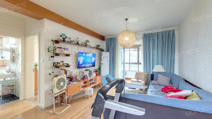 恒盛湖畔豪庭南区二手房实景图