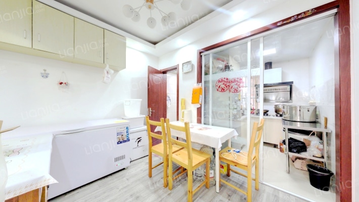 东吴北路129号二手房实景图