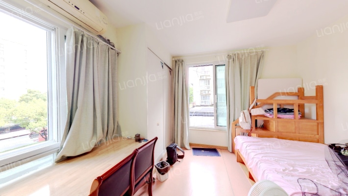 碧云天二手房实景图