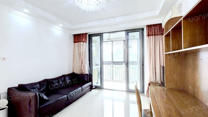 万源城尚郡二手房实景图