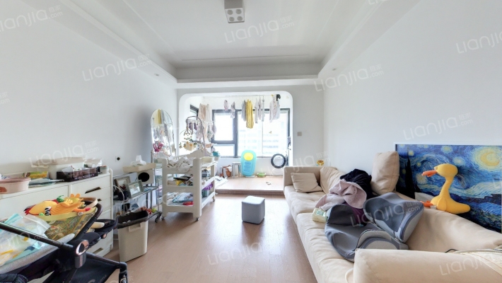 上东逸境二手房实景图