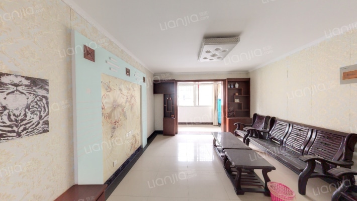 米兰苑二手房实景图