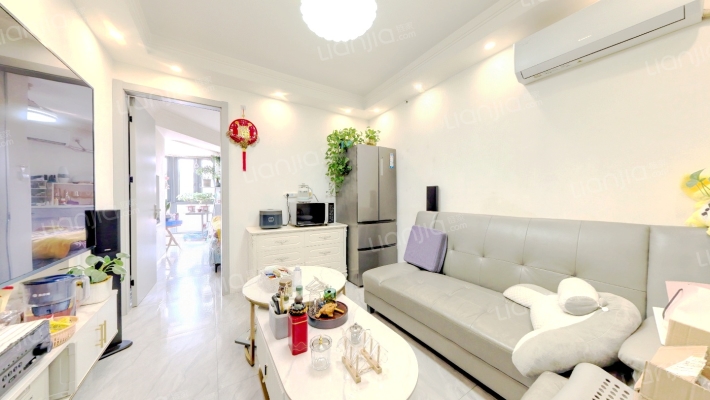 石泉路180弄二手房实景图