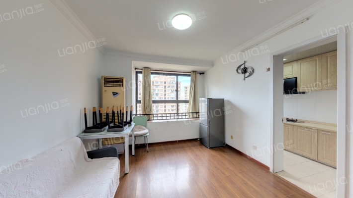 粤秀名邸二手房实景图