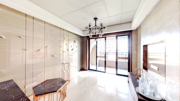 粤晖富居二手房实景图