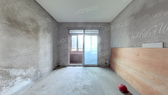 桥达蓝湾半岛二手房实景图