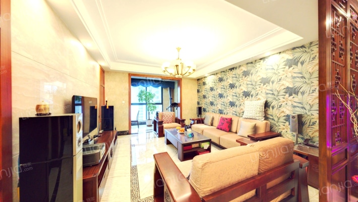 保利贝森公馆二手房实景图