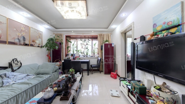 品阁公寓二手房实景图