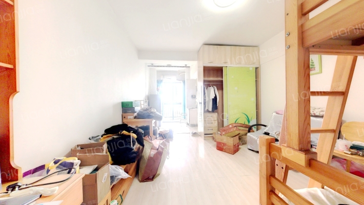 和居名爵二手房实景图