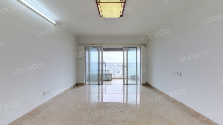 嘉路华花园二手房实景图