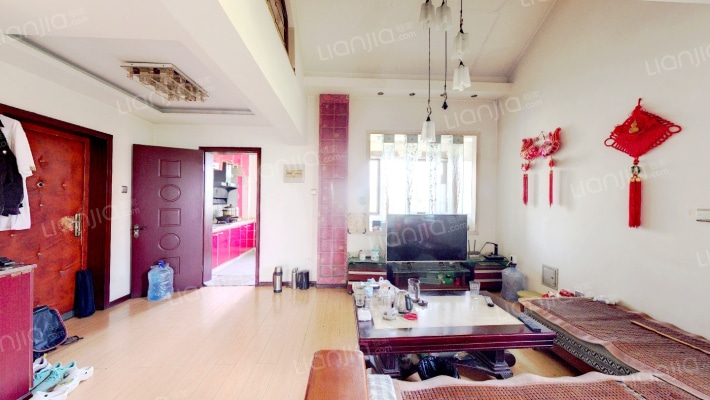 岭明里二手房实景图