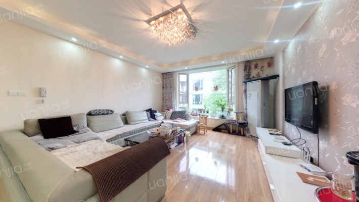 嘉瑞苑一期二手房实景图