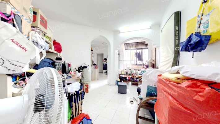 中新街芳华苑二手房实景图