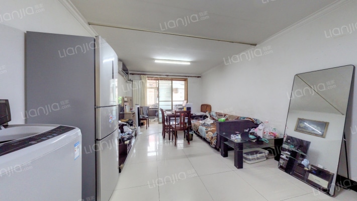 毛条小区二手房实景图