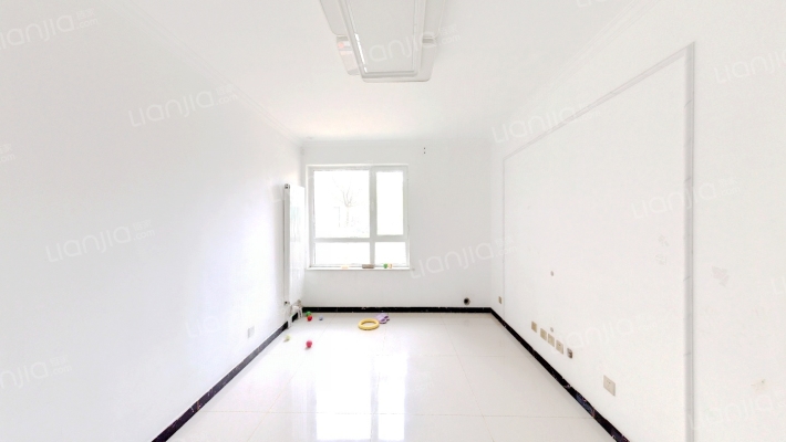 新瑞花园二手房实景图