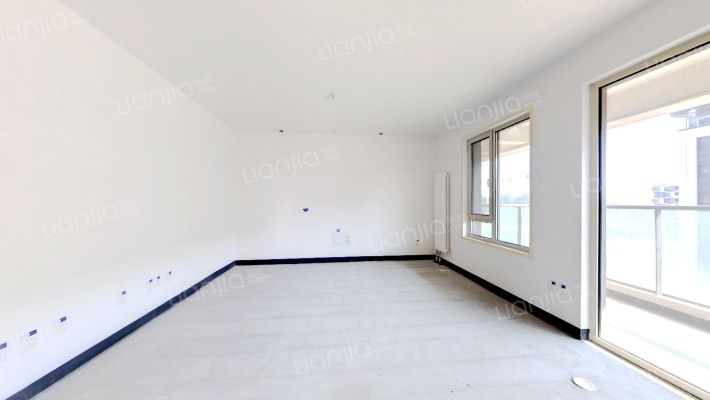 融创美盛芳园二手房实景图