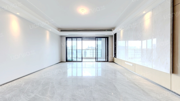 保利天空之城泊院北区二手房实景图