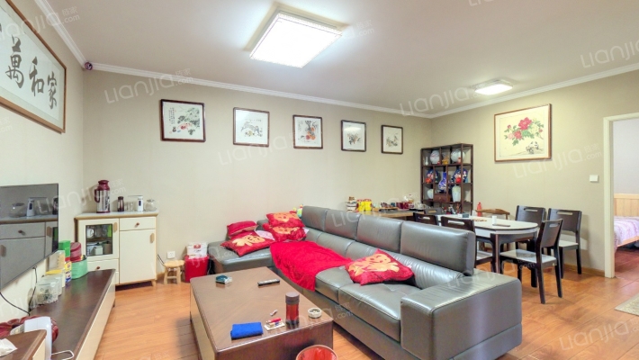 华荣大厦二手房实景图