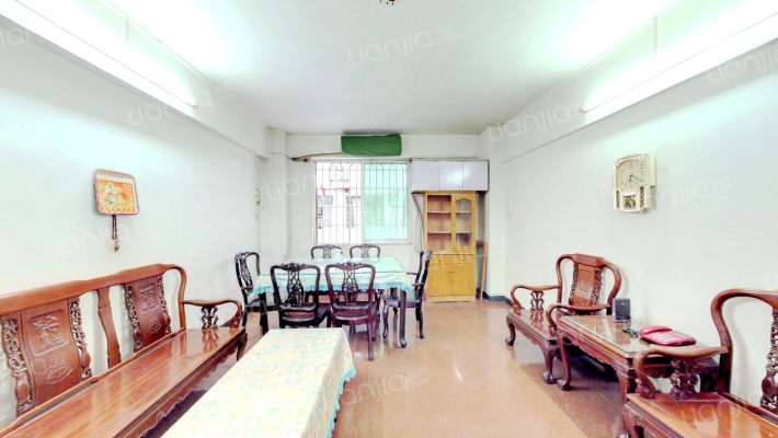 怡龙苑二手房实景图