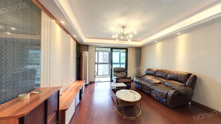 万科都荟南苑C区二手房实景图