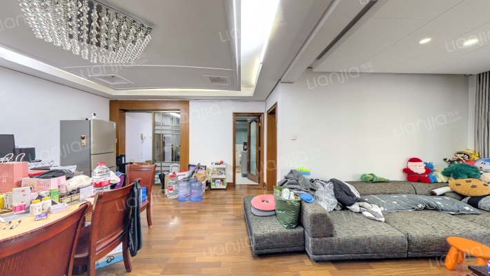 教仪大厦金鼎广场二手房实景图