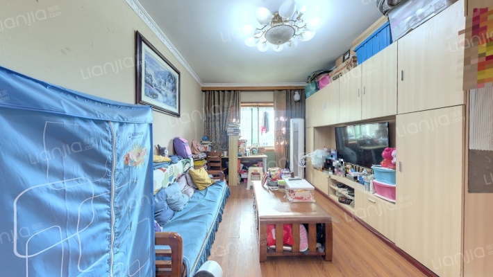 联芳大众综合楼二手房实景图