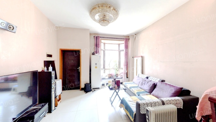 万科新城紫藤苑二手房实景图