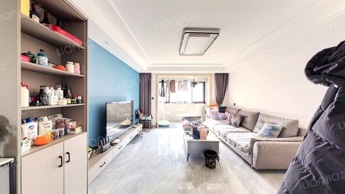 港星花苑二手房实景图