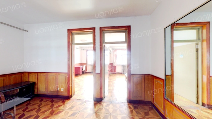 程光楼二手房实景图