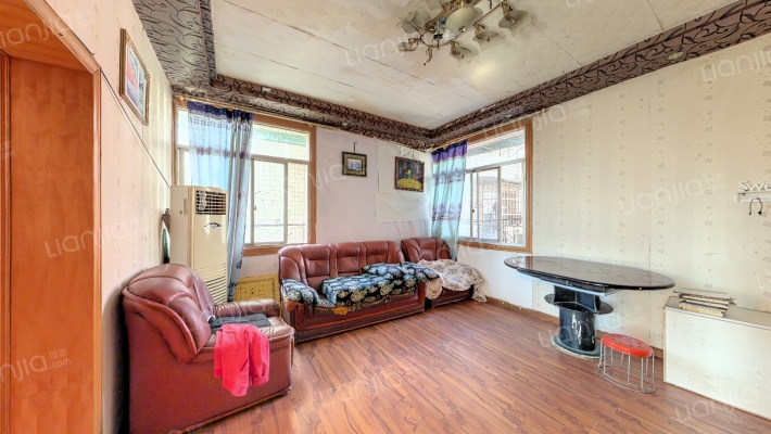 国水电九局二手房实景图