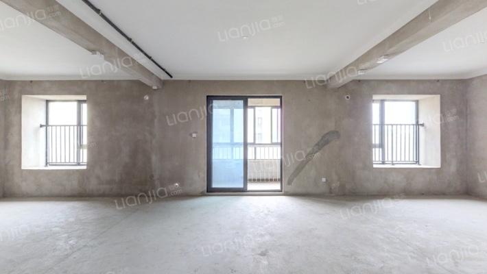 丁山华庭二手房实景图