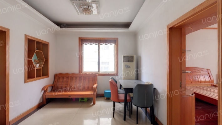 和平苑二手房实景图