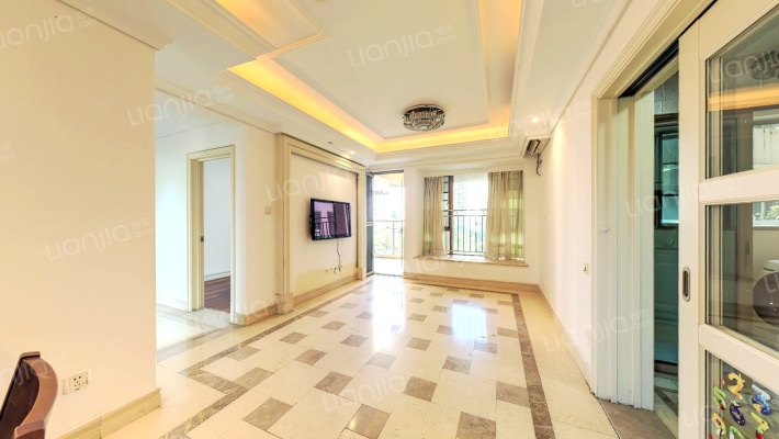 信义荔山公馆二手房实景图