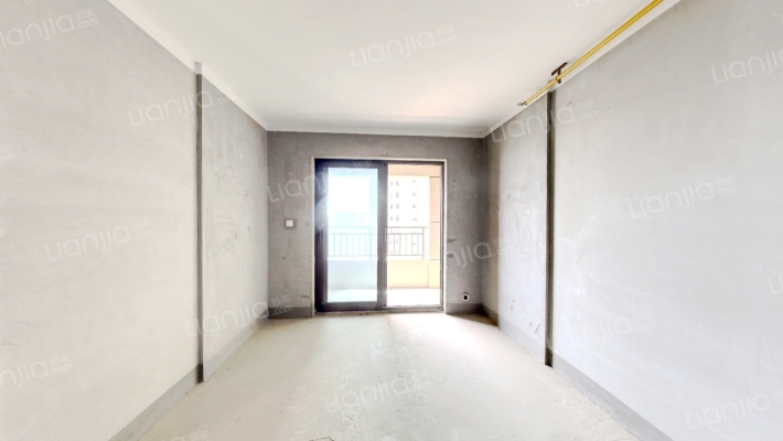 翡翠城2期二手房实景图