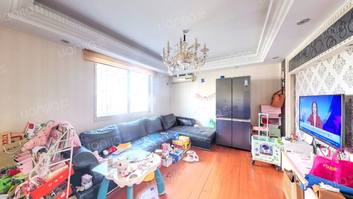 保福公寓二手房实景图