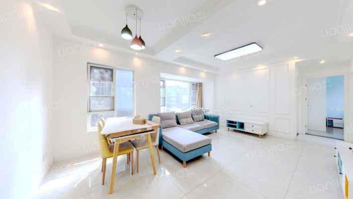 润扬双铁广场石犀里二手房实景图